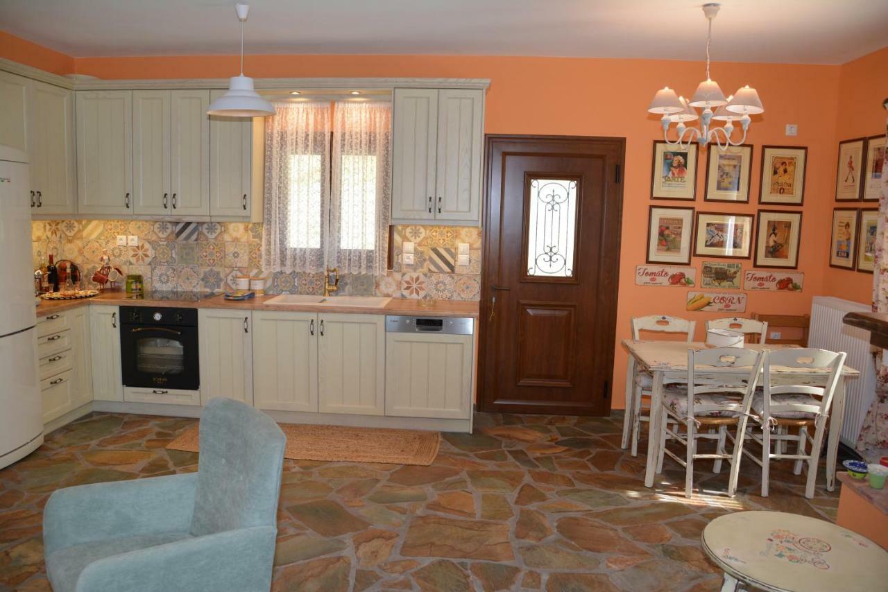 Melissandras View House 카리스토스 외부 사진